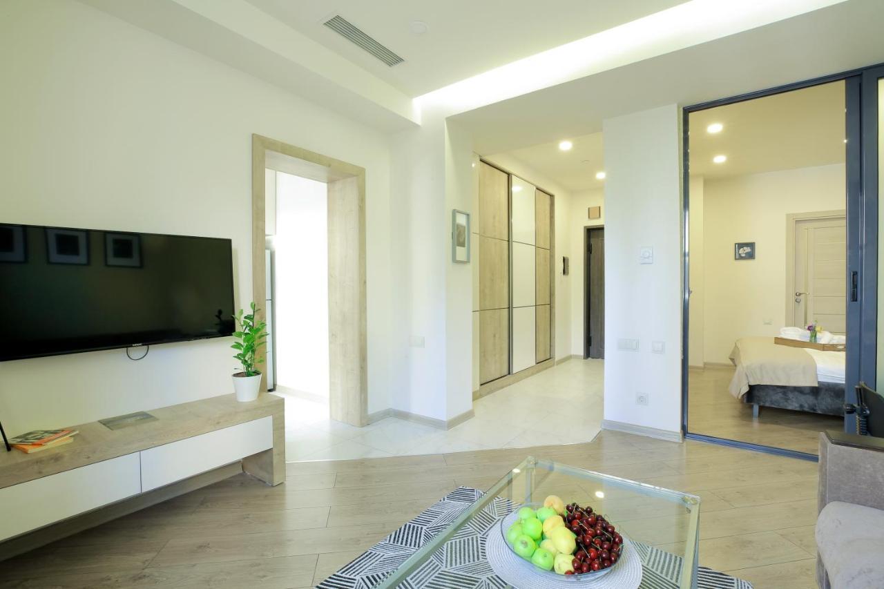 Seine Apartment By Downtown Inn, City Center Γιερεβάν Εξωτερικό φωτογραφία